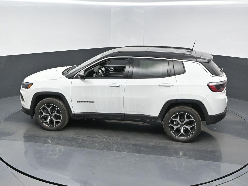 new 2026 Jeep Compass car, priced at $36,180