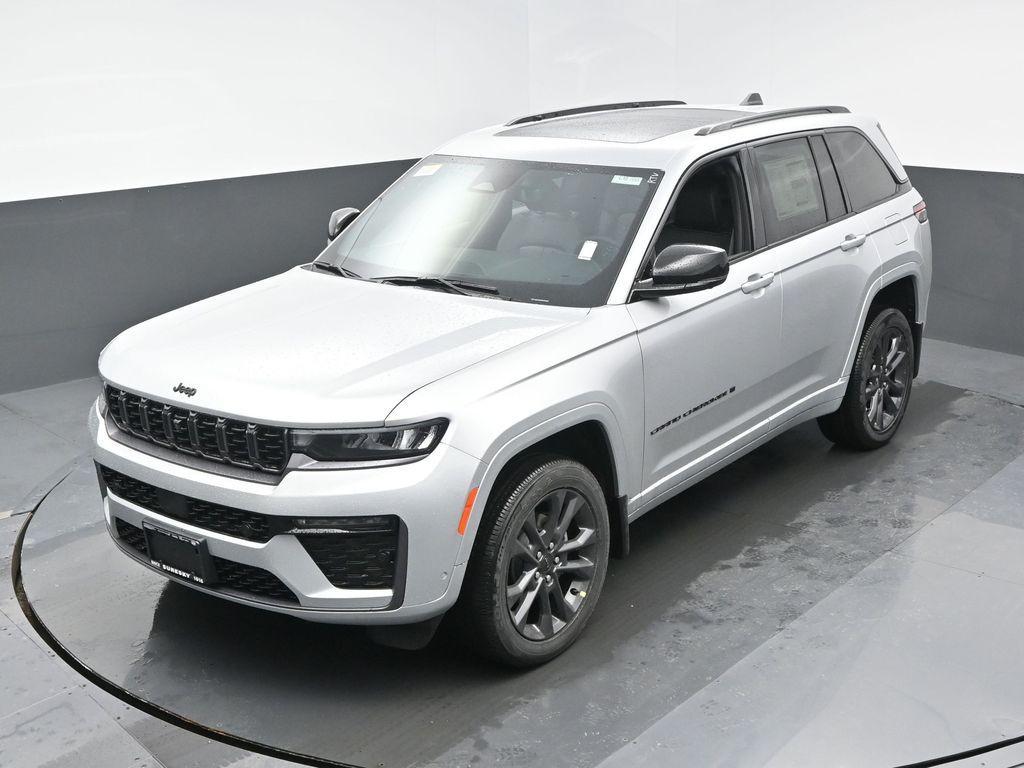 new 2026 Jeep Grand Cherokee car, priced at $54,525