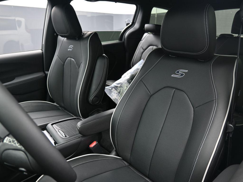 new 2026 Chrysler Pacifica car, priced at $50,315
