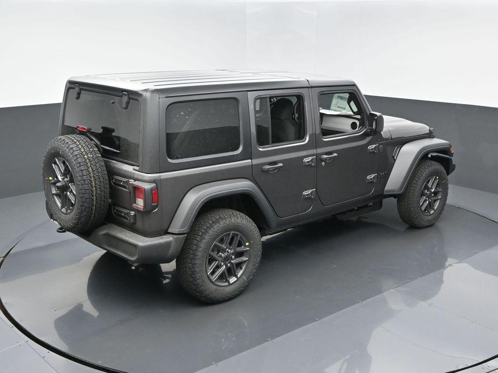 new 2026 Jeep Wrangler car, priced at $48,585