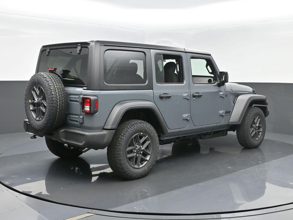 new 2026 Jeep Wrangler car, priced at $48,585