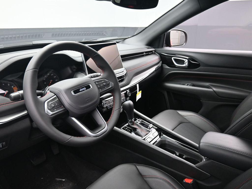 new 2026 Jeep Compass car, priced at $34,390