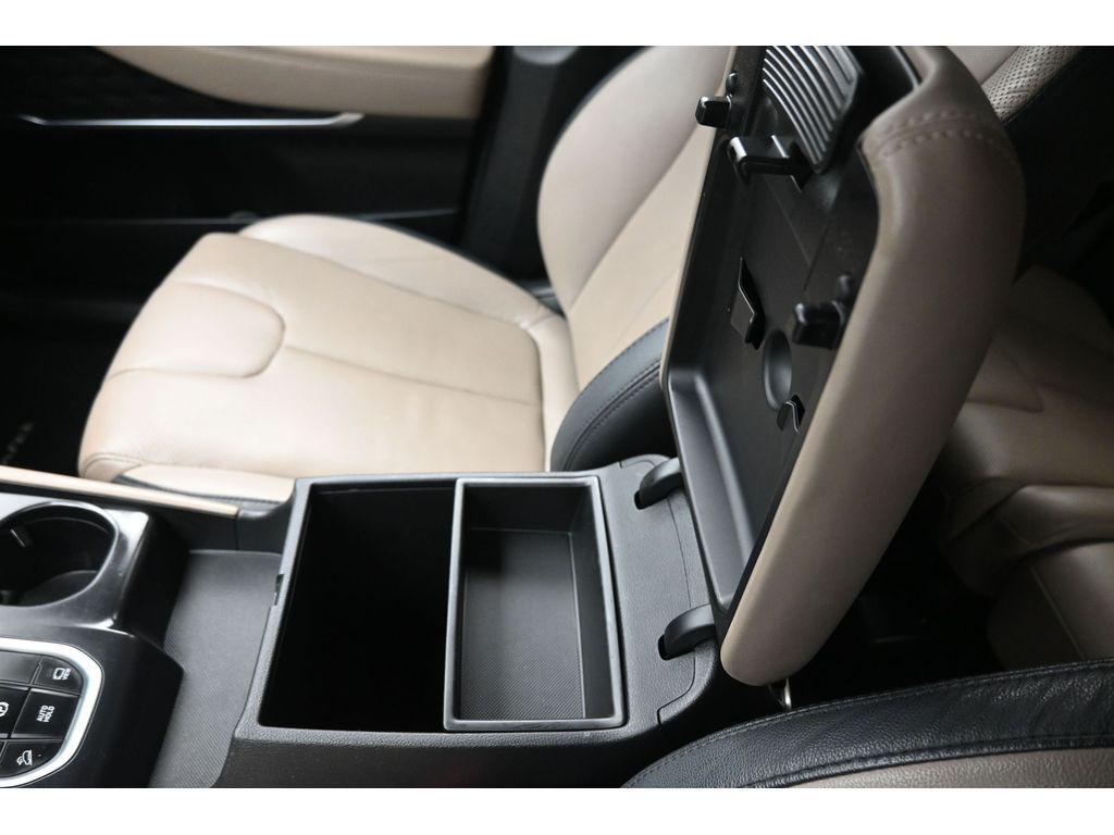 used 2020 Hyundai Santa Fe car, priced at $17,900
