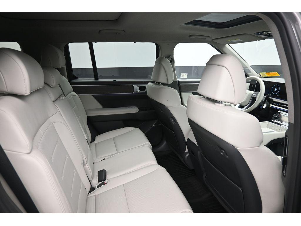 used 2024 Hyundai Santa Fe car, priced at $36,500