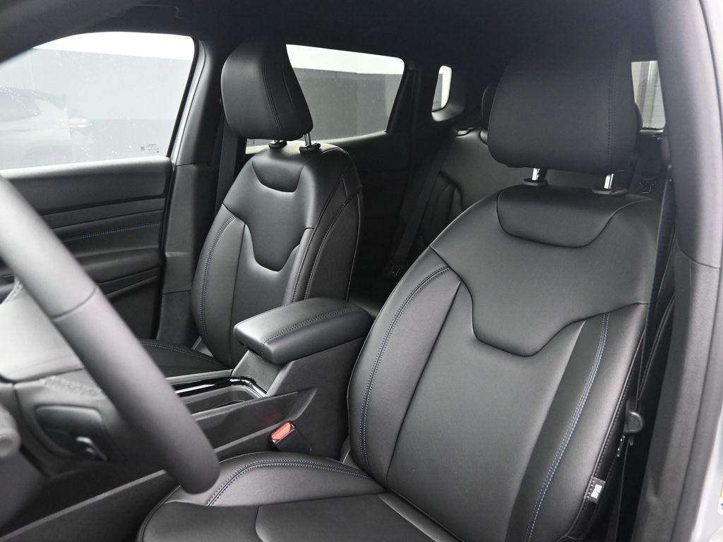 new 2026 Jeep Compass car, priced at $36,475