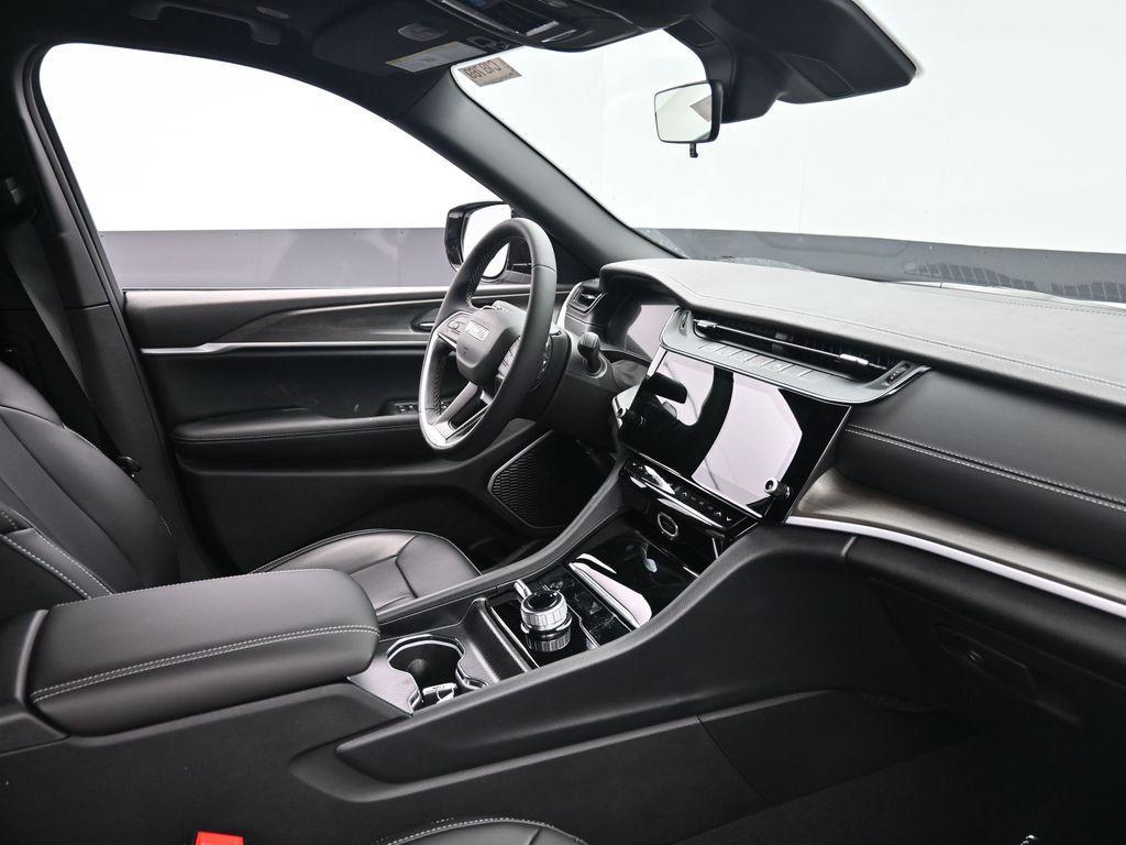 new 2026 Jeep Grand Cherokee L car, priced at $51,930