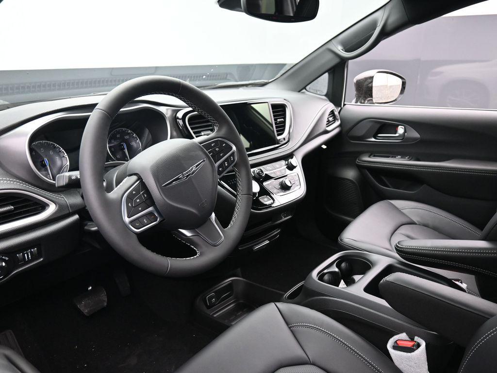 new 2026 Chrysler Pacifica car, priced at $47,780