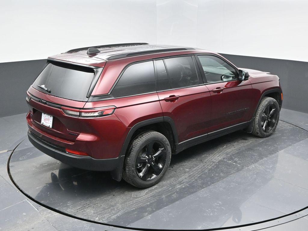 new 2025 Jeep Grand Cherokee car, priced at $47,410