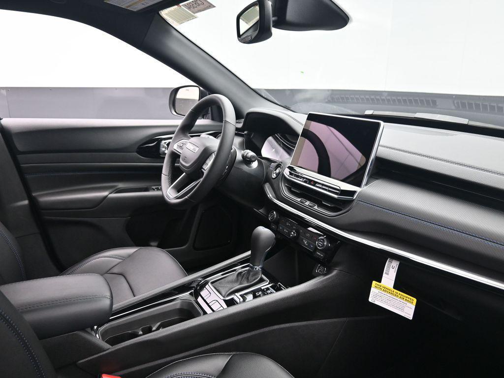 new 2026 Jeep Compass car, priced at $36,475