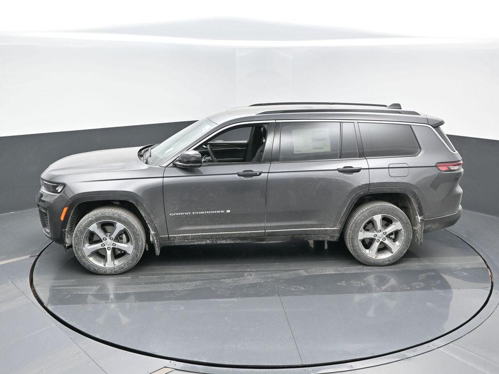 new 2026 Jeep Grand Cherokee L car, priced at $52,525