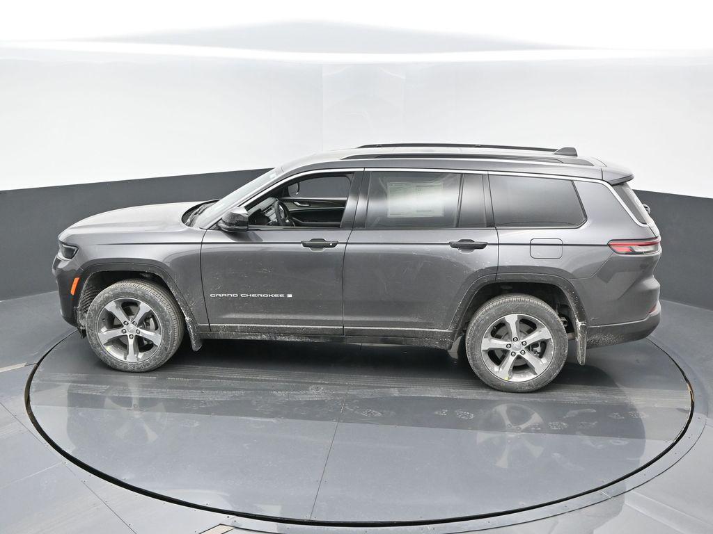 new 2026 Jeep Grand Cherokee L car, priced at $52,525