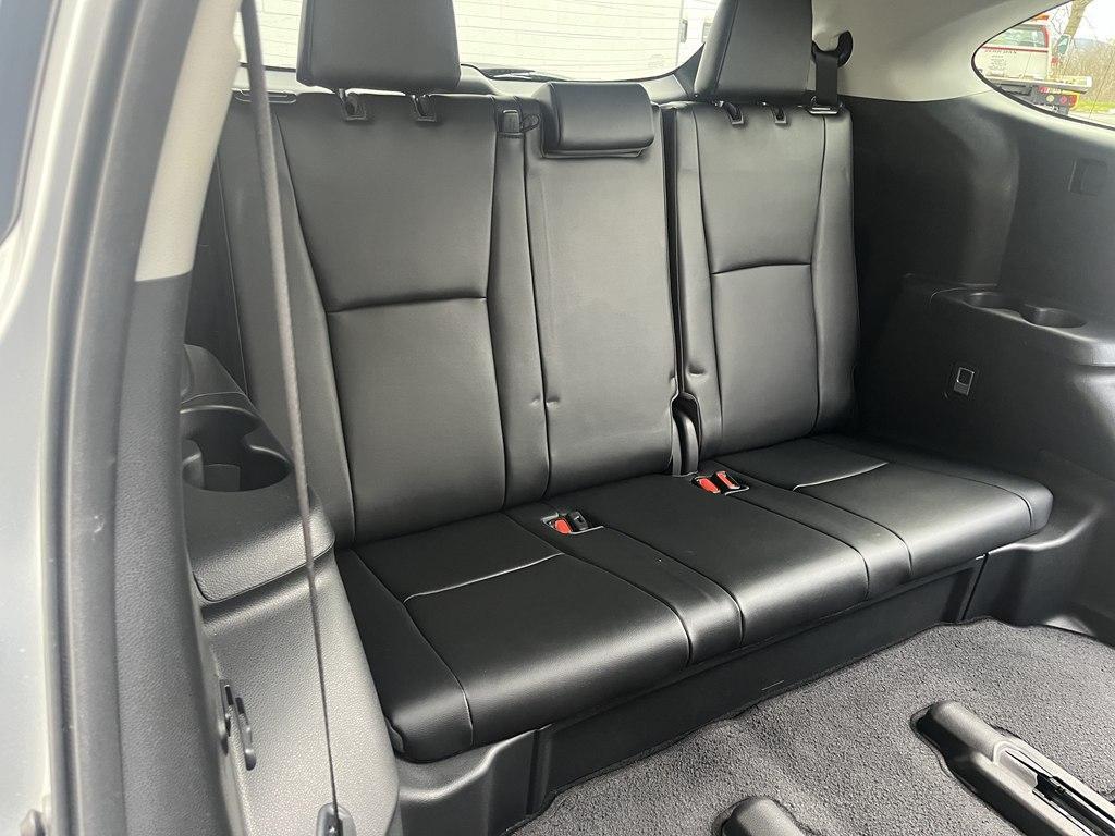 used 2021 Toyota Highlander car, priced at $31,696