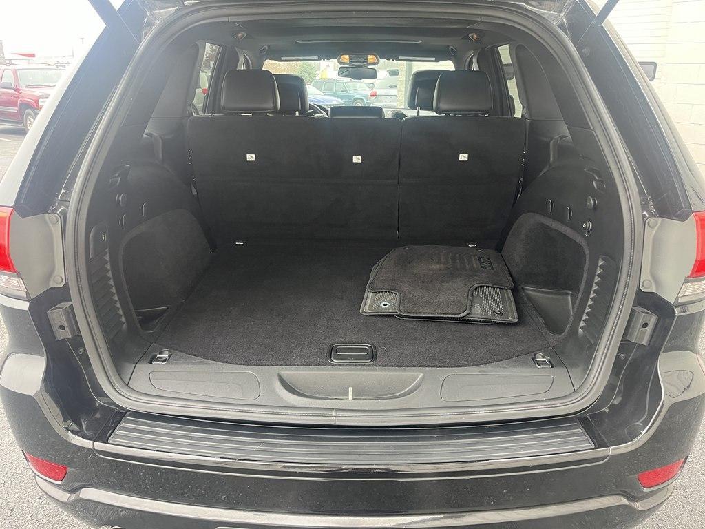 used 2015 Jeep Grand Cherokee car, priced at $15,494