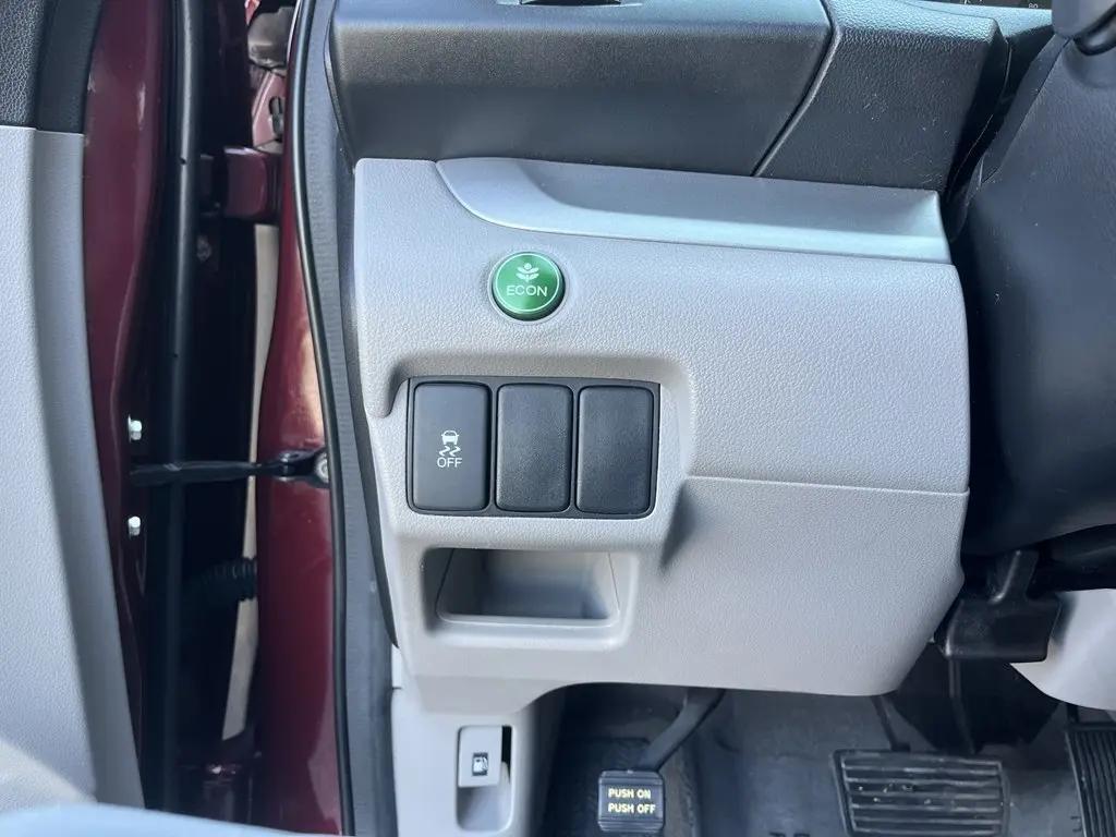 used 2013 Honda CR-V car, priced at $15,998