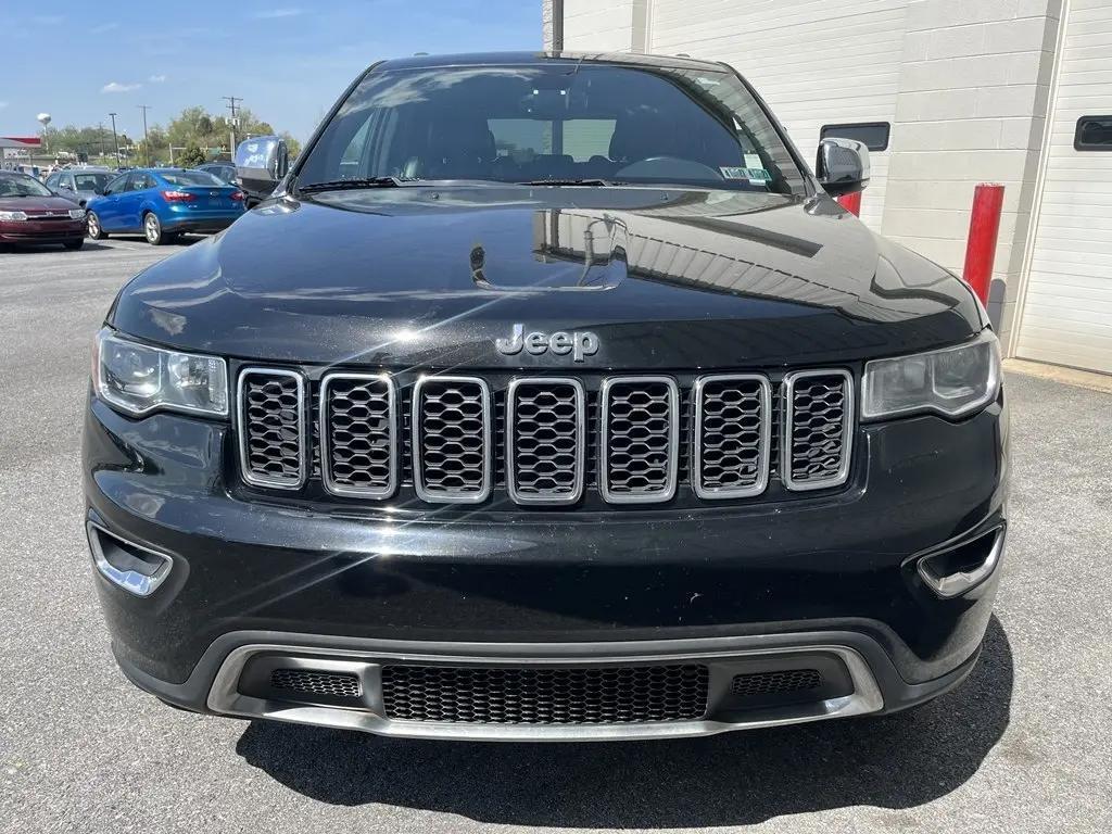 used 2017 Jeep Grand Cherokee car, priced at $16,997