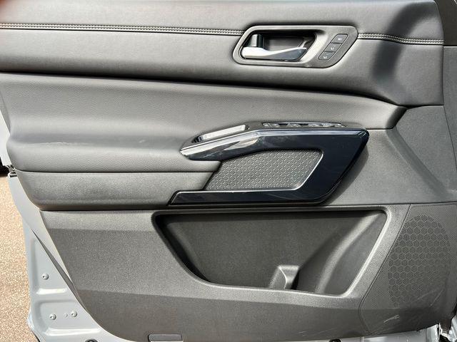 new 2026 Nissan Pathfinder car, priced at $49,847