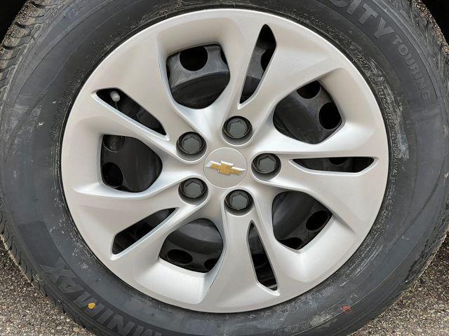 used 2019 Chevrolet Cruze car, priced at $9,998