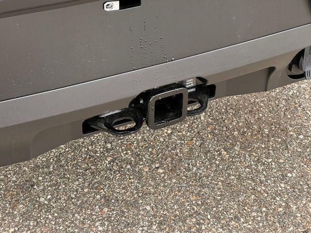 new 2026 Nissan Pathfinder car, priced at $45,239