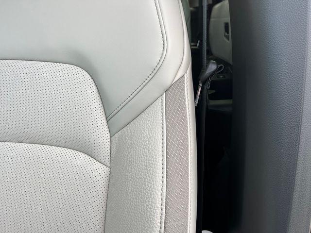 new 2026 Nissan Pathfinder car, priced at $42,681