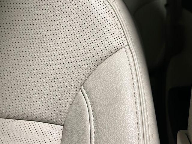 used 2023 GMC Acadia car, priced at $33,997