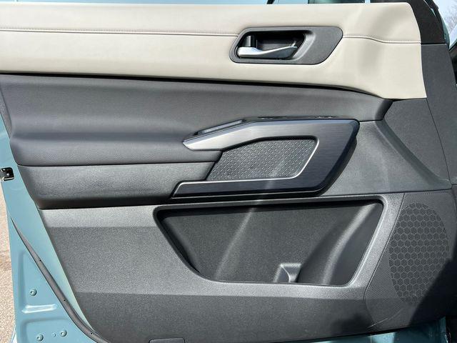 new 2026 Nissan Pathfinder car, priced at $43,081