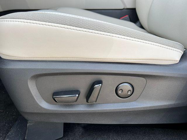 new 2026 Nissan Pathfinder car, priced at $43,081