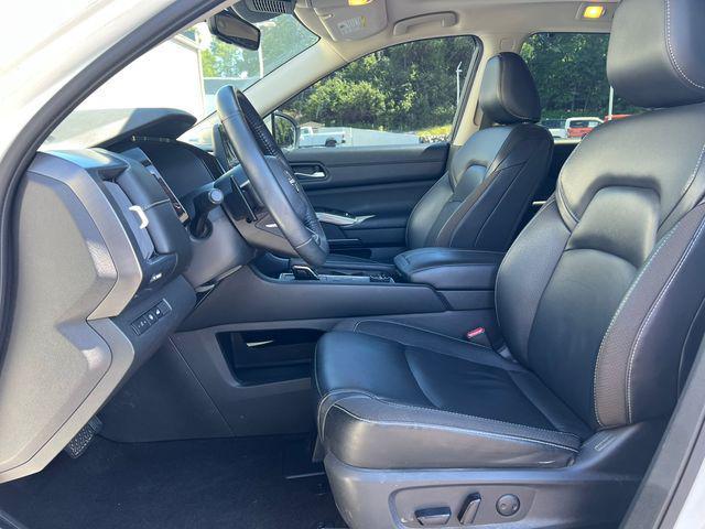 used 2023 Nissan Pathfinder car, priced at $28,003