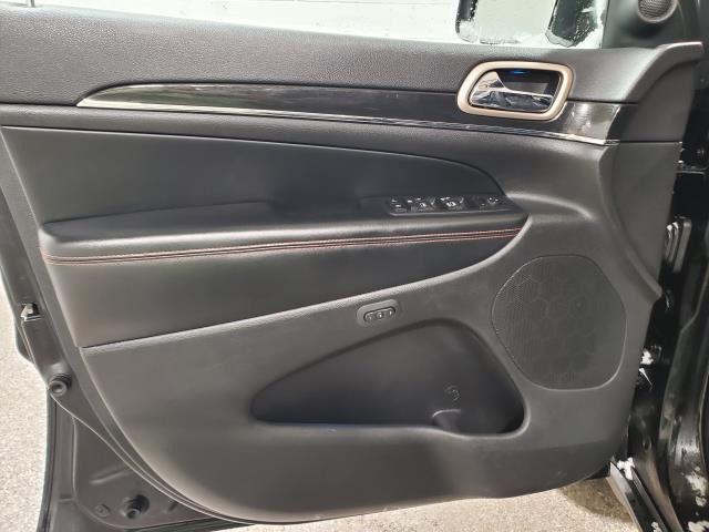 used 2017 Jeep Grand Cherokee car, priced at $13,995