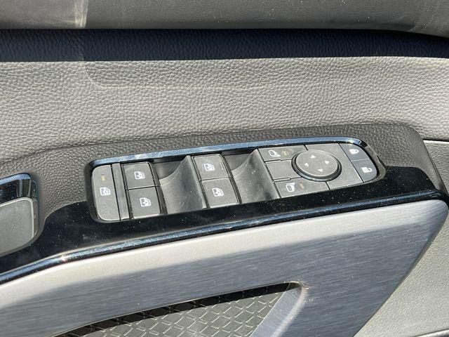 new 2026 Nissan Pathfinder car, priced at $44,008