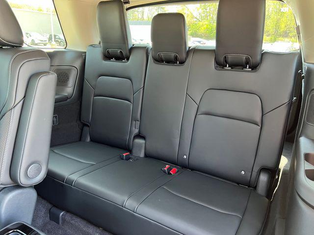 new 2026 Nissan Pathfinder car, priced at $44,008