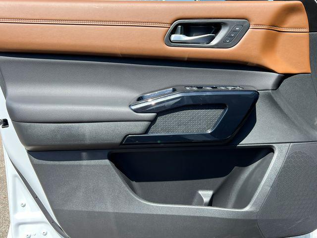 new 2026 Nissan Pathfinder car, priced at $49,004