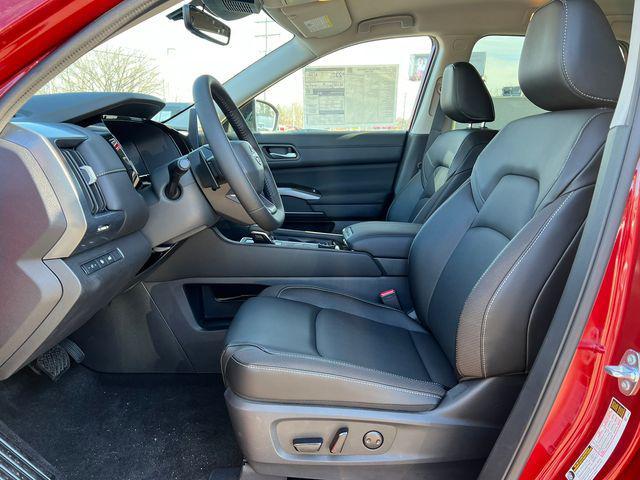 new 2026 Nissan Pathfinder car, priced at $43,081