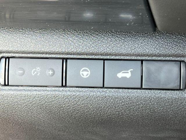 new 2026 Nissan Pathfinder car, priced at $41,581