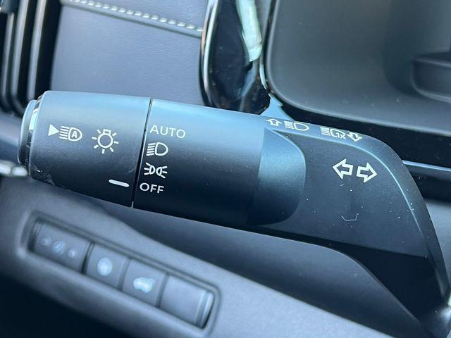 new 2026 Nissan Pathfinder car, priced at $43,081