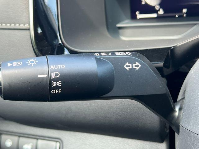new 2026 Nissan Pathfinder car, priced at $42,038