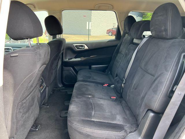 used 2015 Nissan Pathfinder car, priced at $10,995