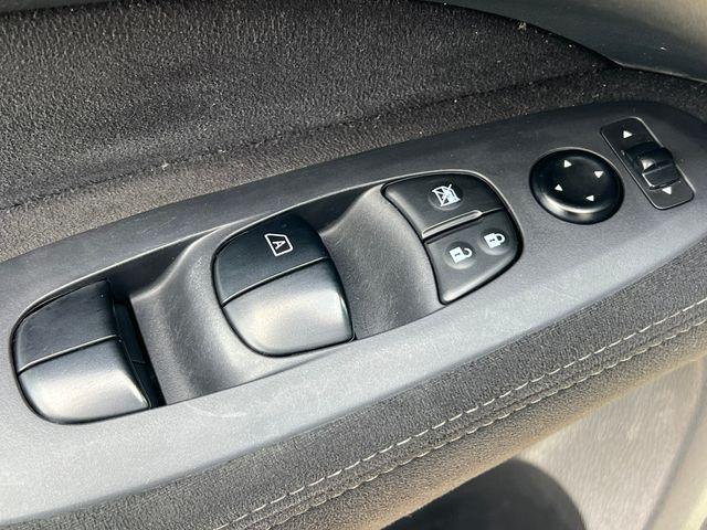 used 2015 Nissan Pathfinder car, priced at $10,995