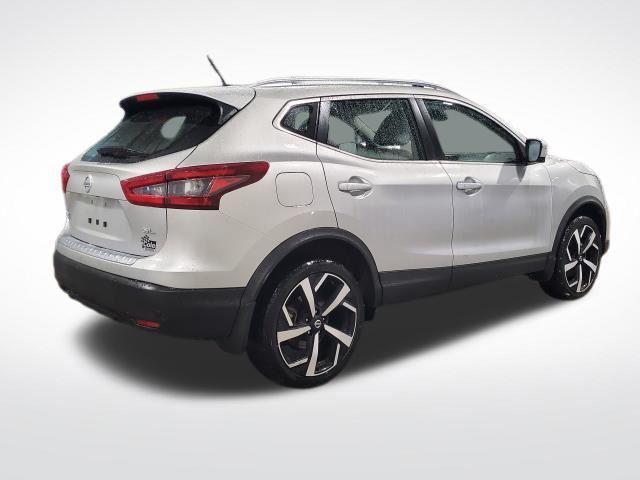 used 2022 Nissan Rogue Sport car, priced at $21,192