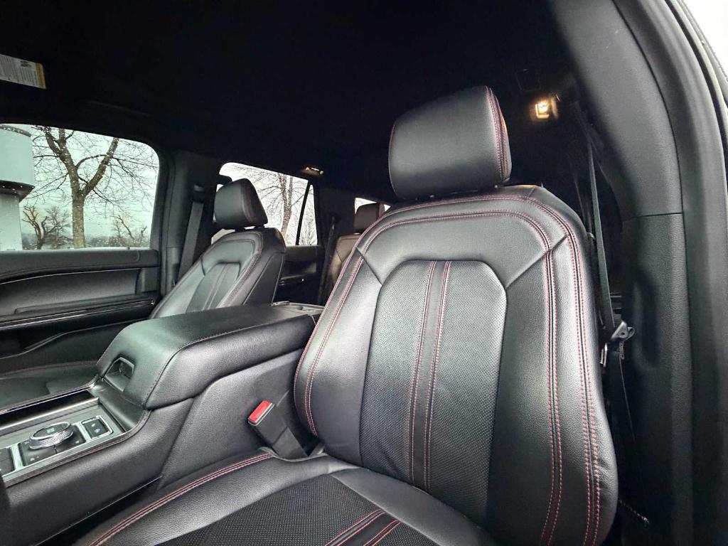used 2021 Ford Expedition car, priced at $44,622