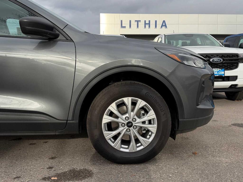 new 2025 Ford Escape car, priced at $33,461