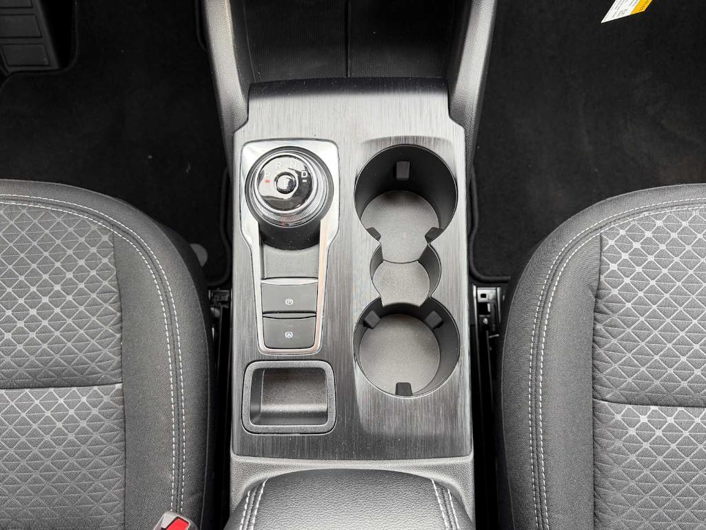 new 2025 Ford Escape car, priced at $33,461