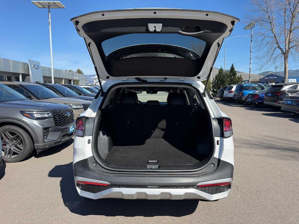 used 2024 Kia Sportage car, priced at $26,000