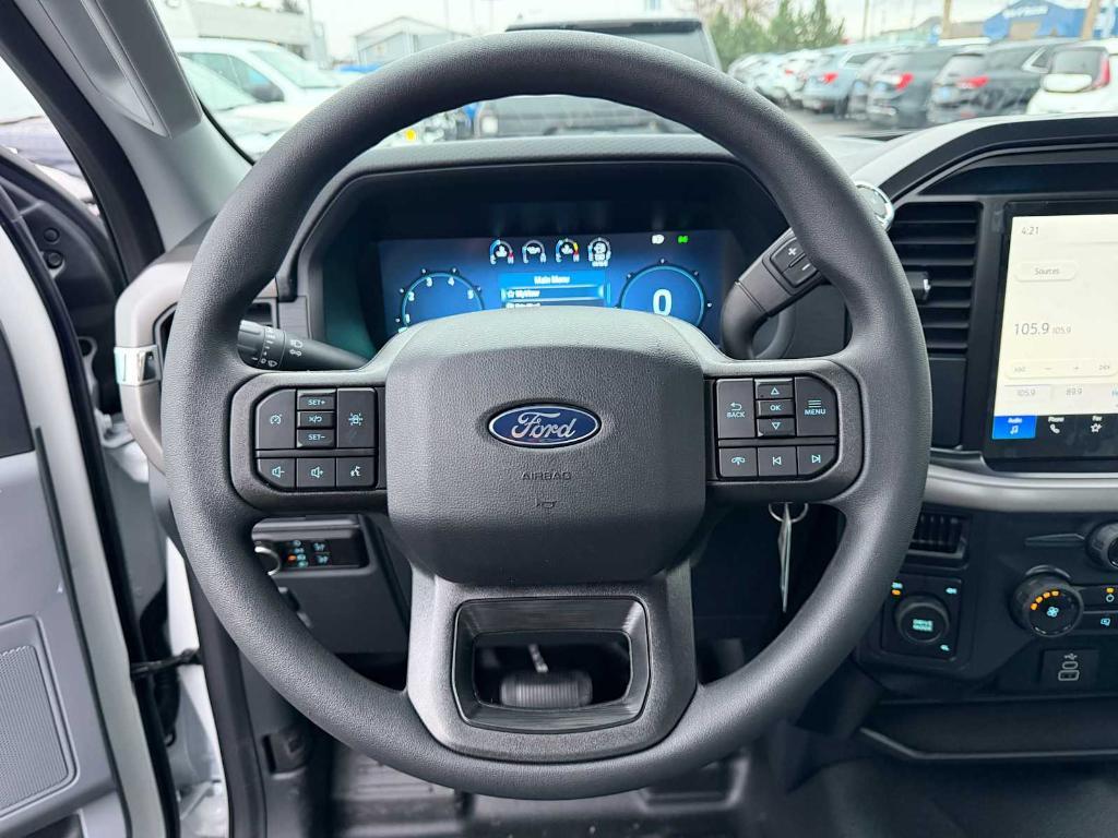 new 2025 Ford F-150 car, priced at $44,137