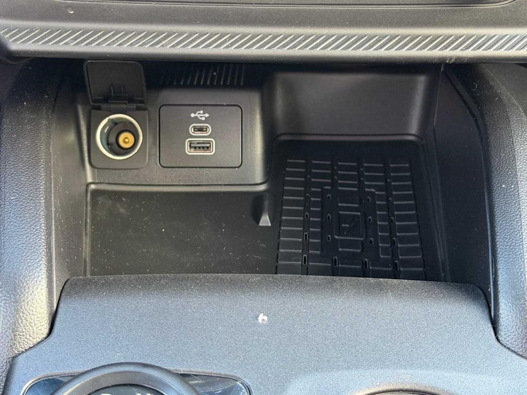 new 2025 Ford Bronco Sport car, priced at $41,260