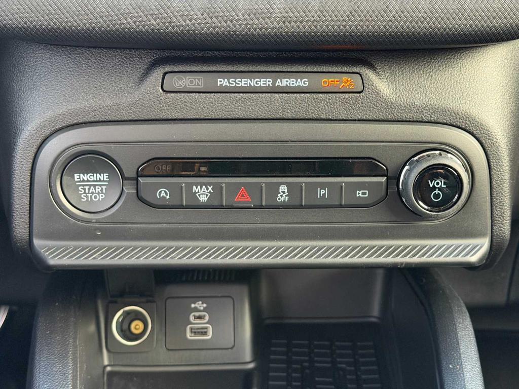 new 2025 Ford Bronco Sport car, priced at $41,260