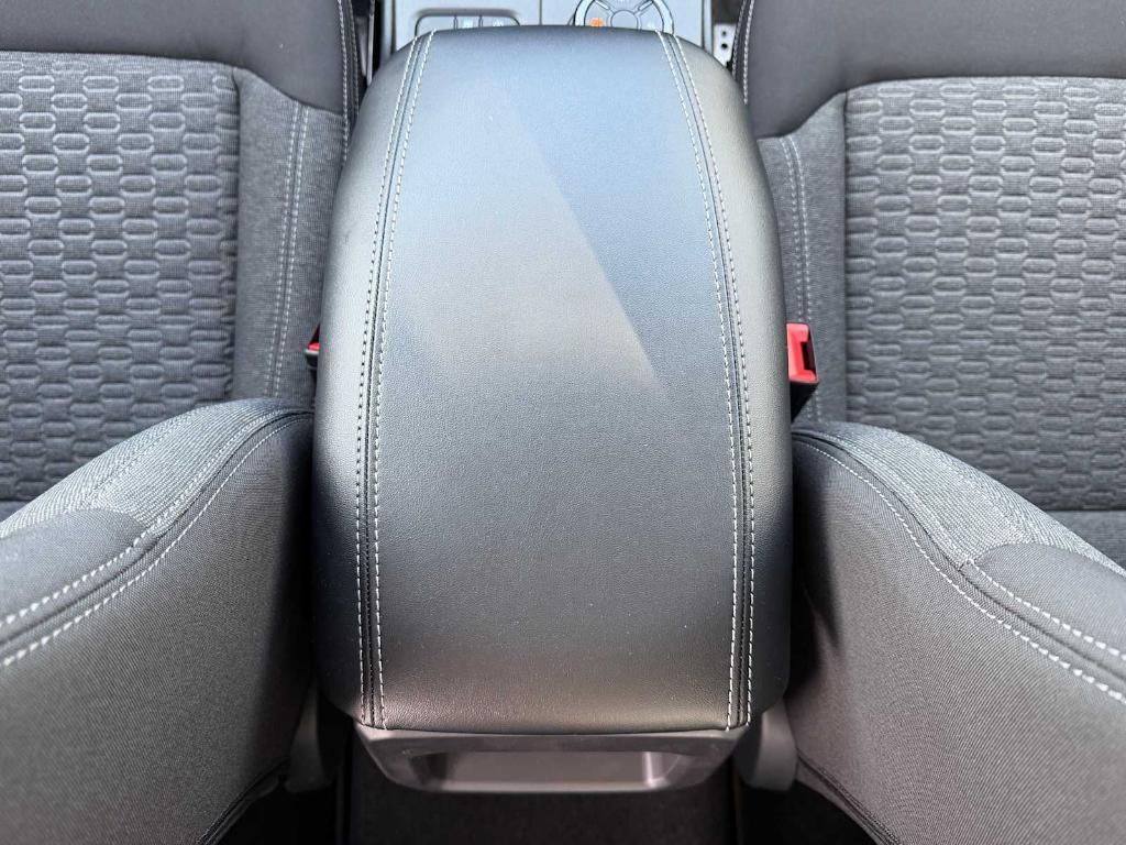 new 2025 Ford Ranger car, priced at $43,175