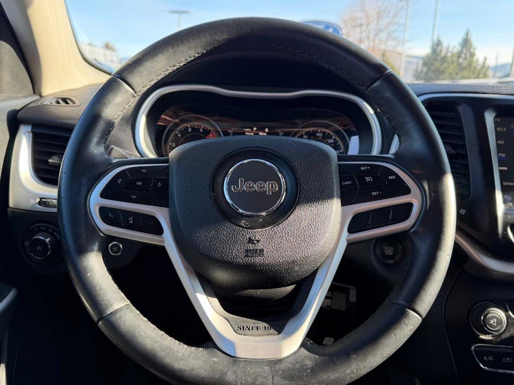 used 2018 Jeep Cherokee car, priced at $15,301