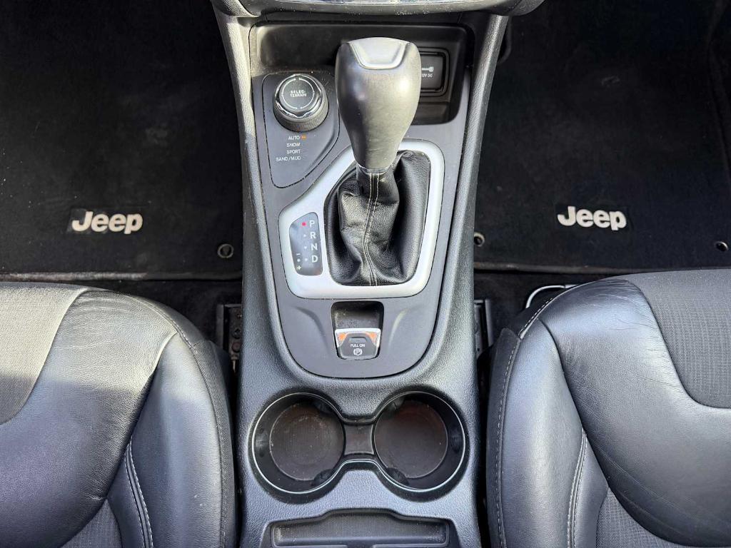 used 2018 Jeep Cherokee car, priced at $10,901