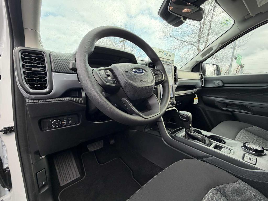 new 2025 Ford Ranger car, priced at $40,323