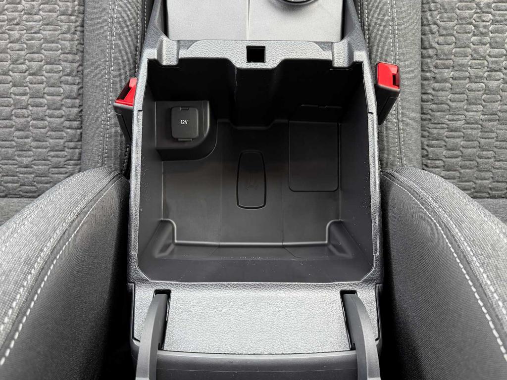 new 2025 Ford Ranger car, priced at $40,323